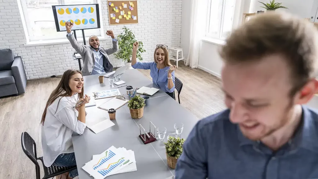 Salud emocional para empleados en un entorno laboral positivo